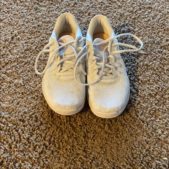 Nike runners - Picture 2 of 3